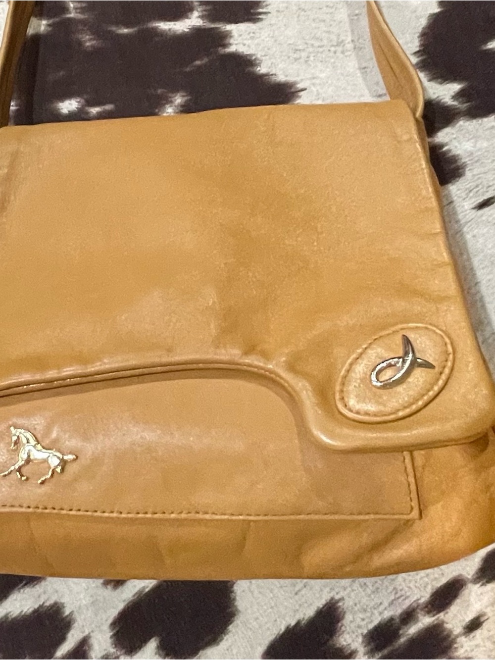Vintage Soft Butterscotch Leather Bag with Horse Gold Accents